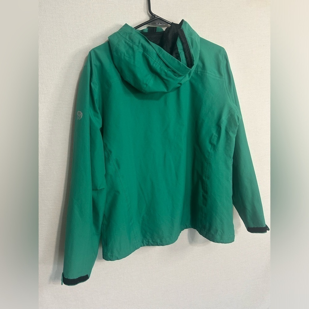 Mountain hardwear women’s windbreaker jacket - Picture 5 of 6
